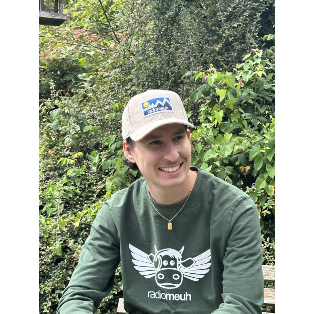 Sweat Col Rond - Flying Cow - Forest Green